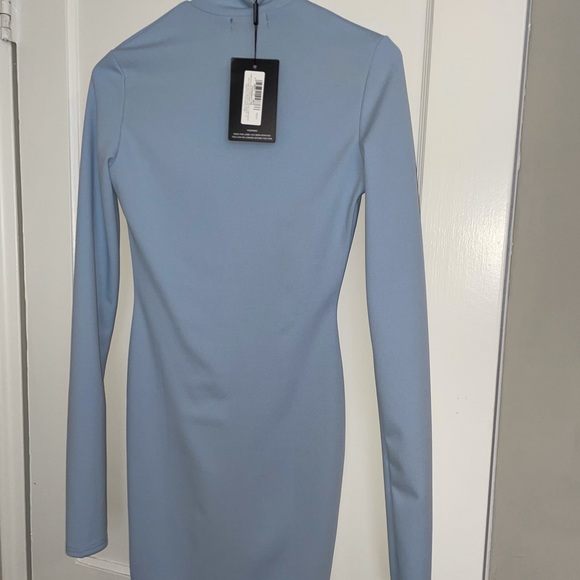PrettyLittleThing Blue Bodycon Dress - Picture 4 of 5